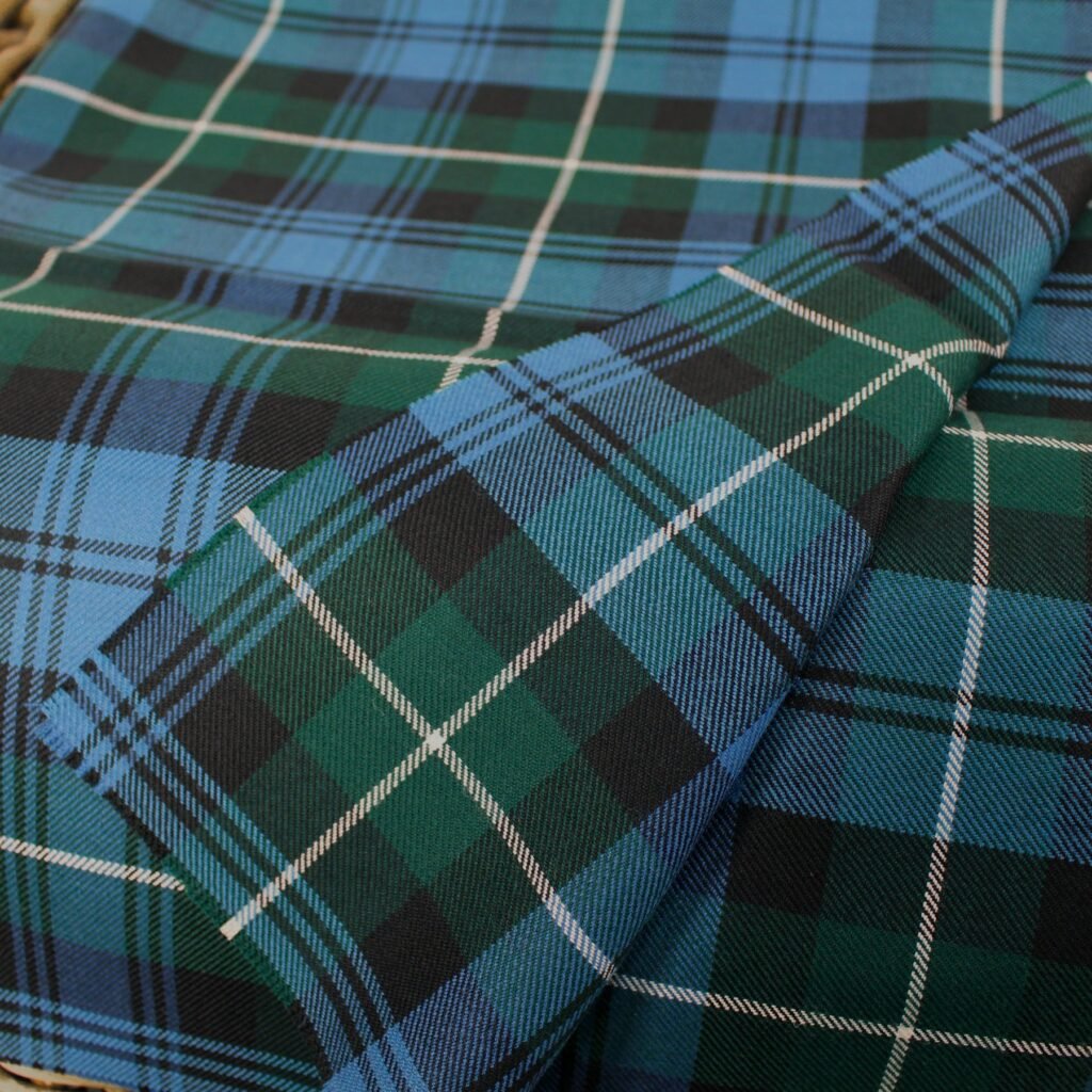 Fabricant de textiles de qualité pour l'exportation : tissu écossais de couleur sarcelle et vert seafoam