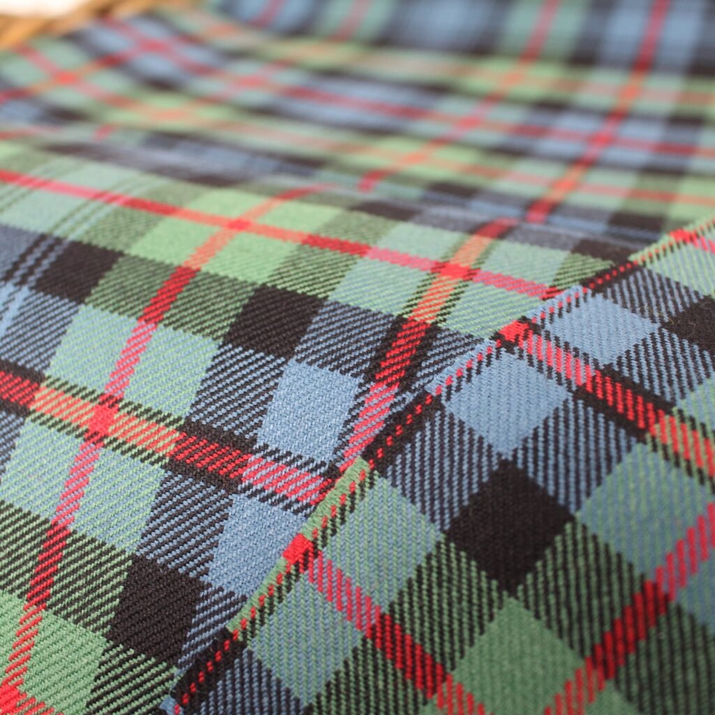 Hochwertiger mintfarbener und himmelblauer Flanell von einem garngefärbten Lieferanten in Pakistan