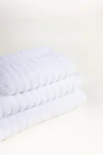 White Combed Plain Towel – Bild 3