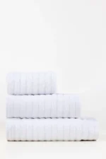 White Combed Plain Towel – Bild 2
